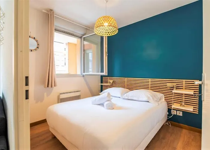 Apartman Le Montmorency - Free Parking - Airbus - Netflix